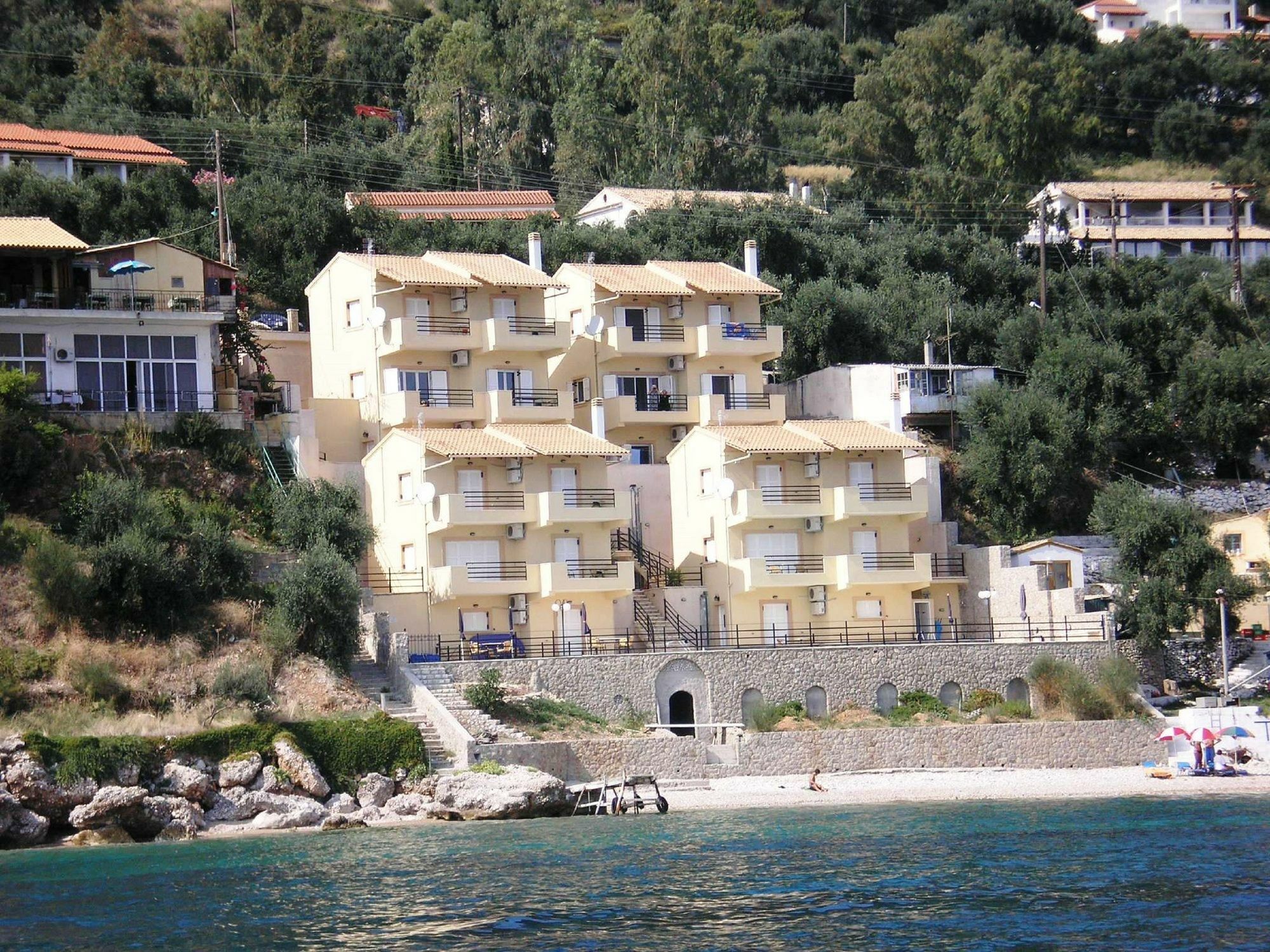 Glyfa Beach Villas Barbati Exterior photo